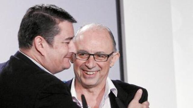 Gobierno y Junta: de la confrontación al incendio