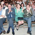 Como si de 1994 se tratase, el PSOE reunirá el sábado a Alfonso Guerra y Felipe González en torno a Rubalcaba.