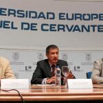 Escuchar compartir comunicar claves del éxito del impulso del vino en la red