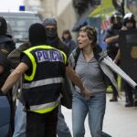Maite Díaz de Heredia es trasladada por la policía en 2006