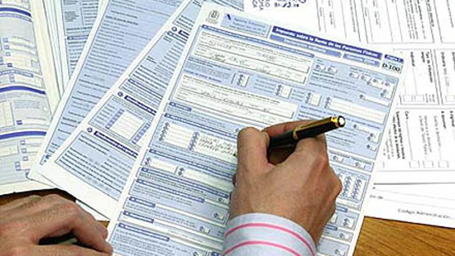 Hasta 2.000 euros en deducciones fiscales separan a Madrid de Cataluña
