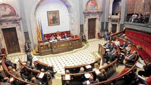 Imagen del pleno extraordinario que celebró ayer el Ayuntamiento