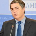 Valderas se pliega a Griñán y discrepa de la prisión de Fernández por los ERE