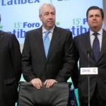 De izq. a dcha., Francisco Luzón, César Alierta, Antonio Zoido, Borja Prado y José da Costa Carvalho