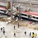 Uno de los trenes atacados en la estación de Atocha el 11 de marzo de 2004