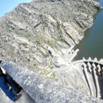 Perspectiva de la central hidroeléctrica de Aldeadávila, en la provincia de Salamanca