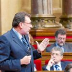 El conseller de Benestar i Familia, Josep Lluís Cleries, en una intervención parlamentaria