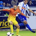 Andrés Iniesta originó el primer gol del encuentro que materializó David Villa y marcó el segundo
