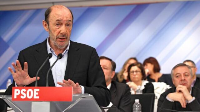 Rubalcaba presidir&aacute; el Grupo Socialista en el Congreso