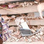 Varios edificios y coches destruidos por el terremoto del 11 de mayo de 2011 en Lorca