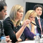 Plar del Olmo interviene, tras firmar el acuerdo con Isabel Carrasco y los alcaldes de Boñar, Villaquilambre y Toreno