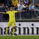 El delantero del Villarreal Marco Gastón Ruben celebra el gol del empate ante el Málaga