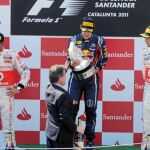 El president Mas entregando el trofeo del Gran Premio de España en 2011