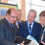 Luis Amador Pérez, Pedro Antonio Sánchez y Ramón Luis Valcárcel entregaron a Johannes Hann los informes que recogen las pérdidas en Lorca y Puerto Lumbreras a causa de las riadas
