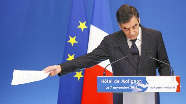 Francia sube el IVA y recorta ayudas