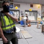 El inmueble situado en el número 23 de la calle Santa Isabel, propiedad de la inmobiliaria Monteverde, lleva ocupada casi dos años y medio