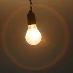 La subida del IVA elevará el recibo de la luz a casi 80 euros