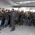 El Ayuntamiento advierte a TMB que no cederá tras otra reunión fracasada