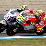 La lluvia "resucita"a Valentino
