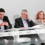 Griñán tira de Chaves para «cerrar» el modelo de las autonomías