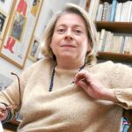 La escritora afila su tendencia poética, contenida ante el sustantivo cruel y real como un relámpago. Una obra maestra»