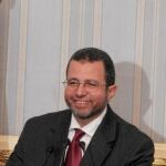 El «premier», Hisham Qandil, anuncia el nuevo Gobierno