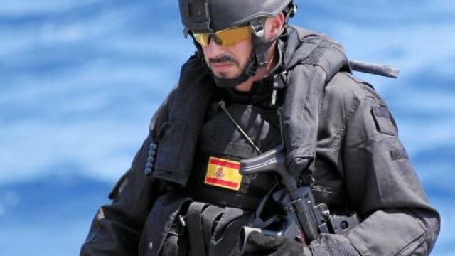 «Admiro a los que sirven desde el anonimato» por Rafael López de Anca García