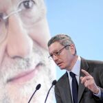 El alcalde de Madrid, Alberto Ruiz-Gallardón, va de número 4 en la lista de Mariano Rajoy