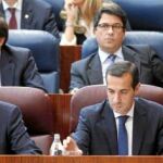 De izquierda a derecha: Pablo Cavero, Enrique Ossorio, Salvador Vitoria e Ignacio González