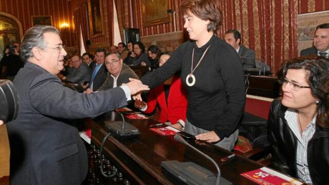 Los empleados municipales en pie de guerra contra Zoido
