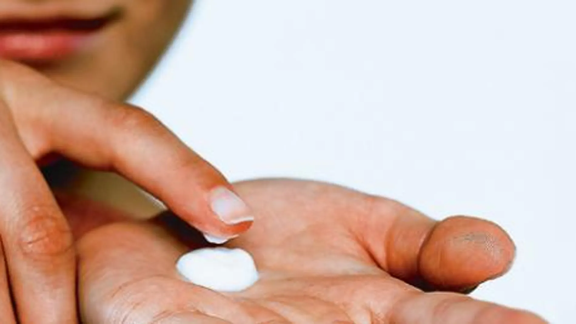 El producto "Nuud the carefreee deodorant" fue retirado en Francia hace una semana