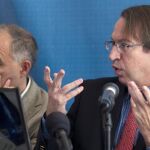 El director de El Economista, Amador Guerrero y el presidente de Efe, José Antonio Vera