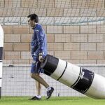 Unai Emery, técnico valencianista, en un momento del entrenamiento de ayer