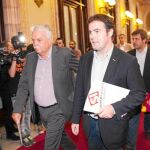 Toni Strubell y Uriel Bertran representaron a SI, junto a López Tena