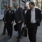 Ruiz-Mateos y sus hijos acuden a la Audiencia para declarar