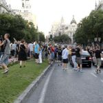 Los funcionarios protestan por los ajustes cerca del Congreso