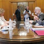 Báñez estudiará destinar 270 millones más para planes de empleo