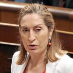 Fomento sustituirá trenes poco eficientes por autobuses