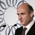 El Gobierno regulará «en días» las sociedades que absorberán activos tóxicos