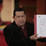 El Parlamento otorga otro permiso a Chávez para tratarse en Cuba