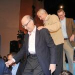 Gallardón, Arenas y Montoro, ayer, en el acto que el PP organizó en Alcalá de Guadaíra