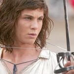 Logan Lerman da vida al espadachín D'Artagnan