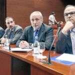 La comisión de investigación sobre las cajas catalanas se estrena con división