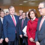 Silván junto a Carmen Ruiz, Salguero y los delegados territoriales