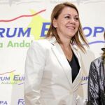 María Dolores de Cospedal y Esperanza Oña, ayer, en Málaga