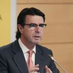 Industria no descarta mejorar la reforma energética pero mantendrá su filosofía