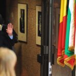 Berlusconi cede a las presiones de la UE y anunciará mañana nuevos ajustes en las pensiones