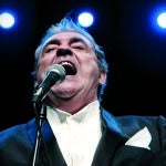 Alberto Cortez «No me animo a ser un ‘‘yayoflauta''»