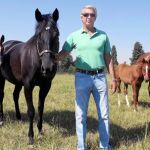 «El primer caballo que me compré me costó unos 600 euros. Al poco tiempo murió de un cólico y fue un palo»