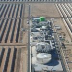 la nueva central termosolar Andasol 3 inaugurada recientemente en Granada